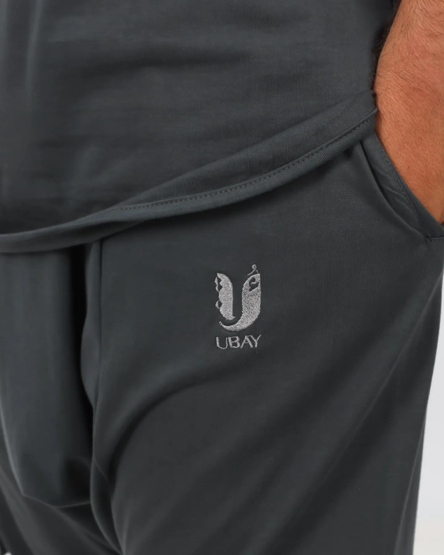 الرامي الرمادي